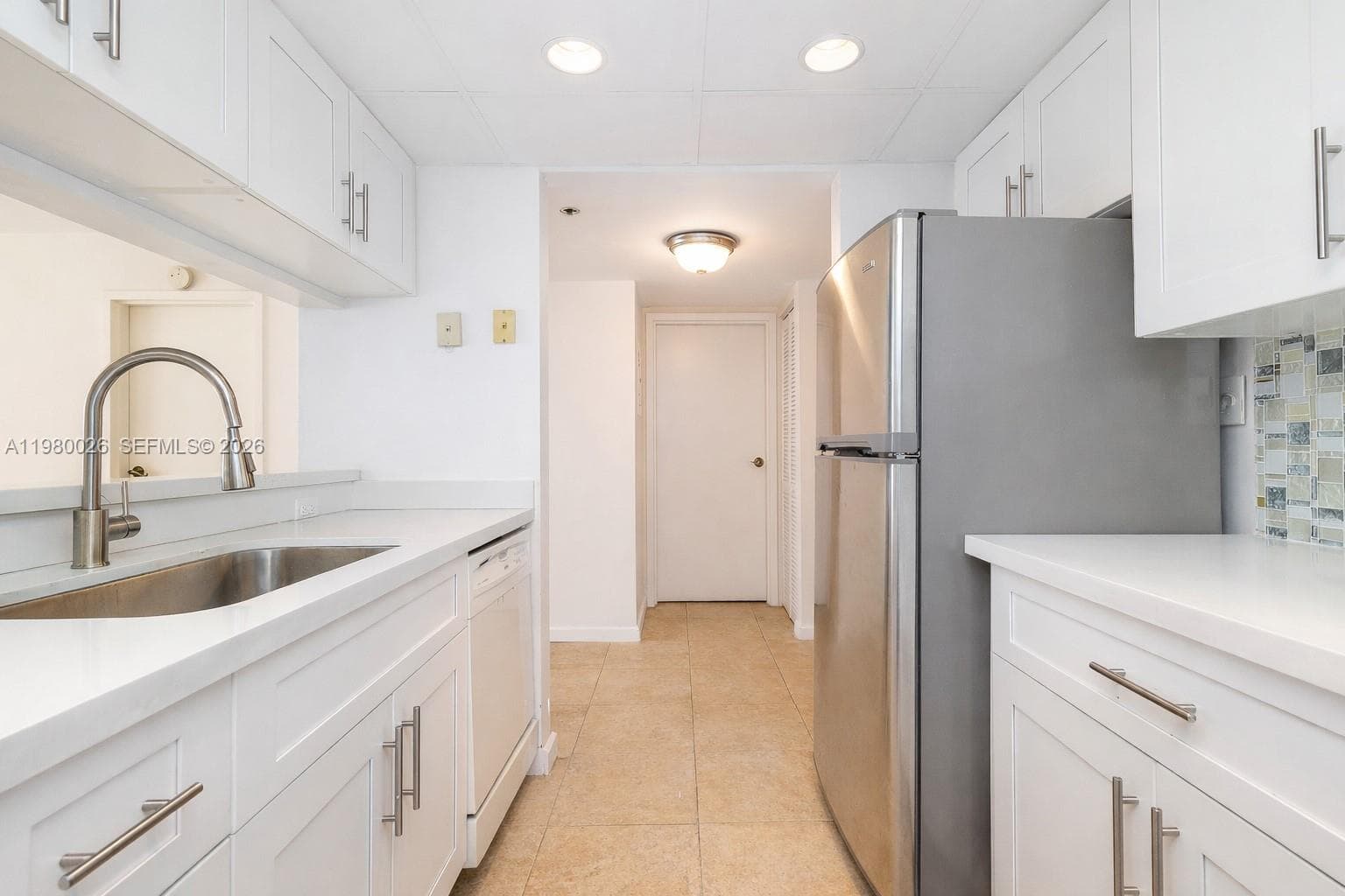 7601 E Treasure Dr # 2309, North Bay Village FL 33141 — 3