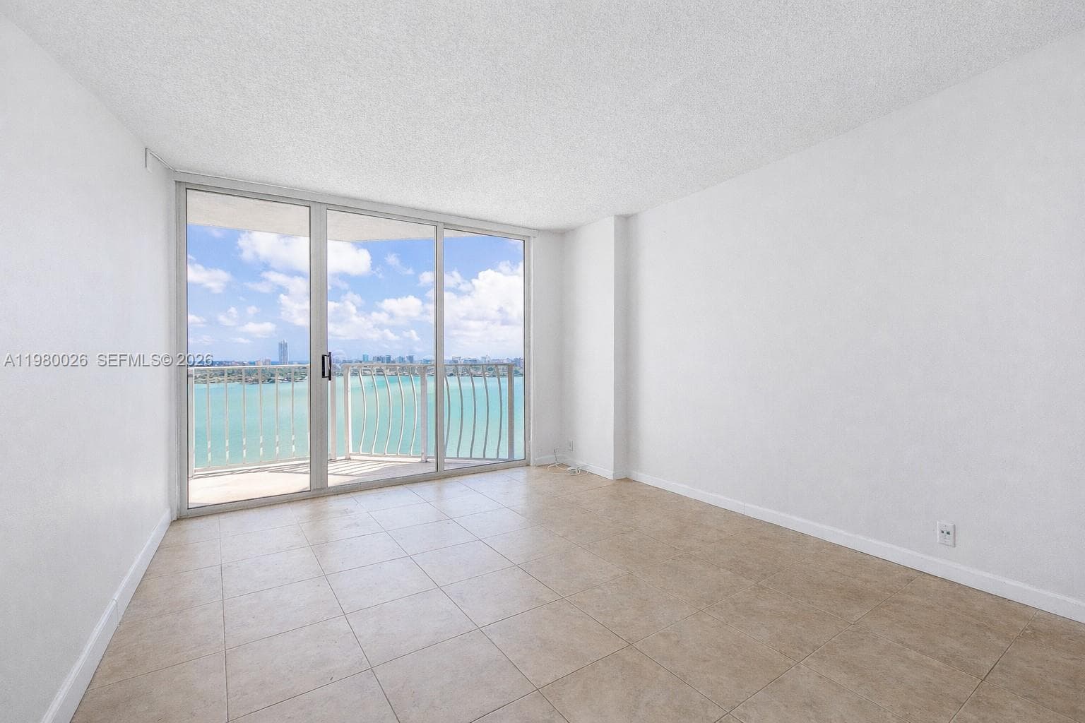 7601 E Treasure Dr # 2309, North Bay Village FL 33141 — 19