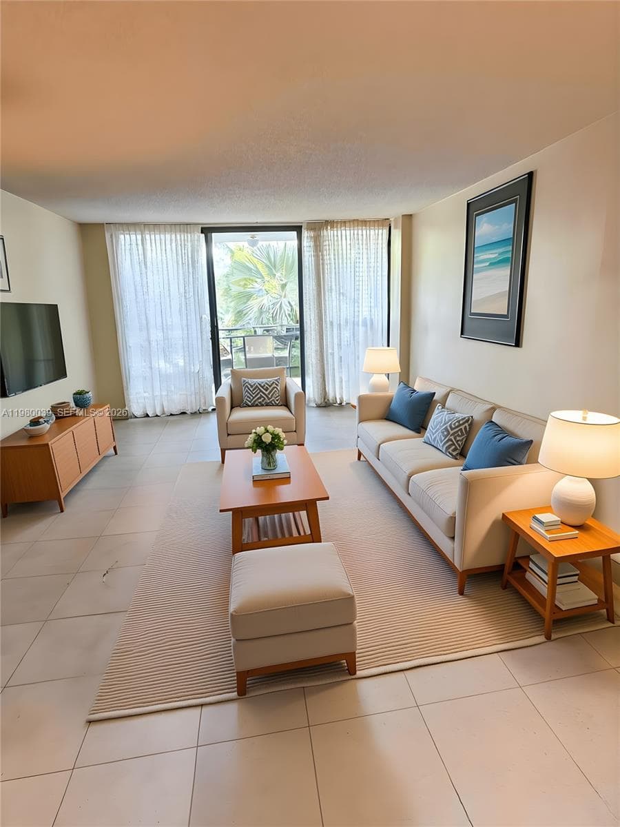 100 Ocean Lane Dr # 303, Key Biscayne FL 33149 — 2