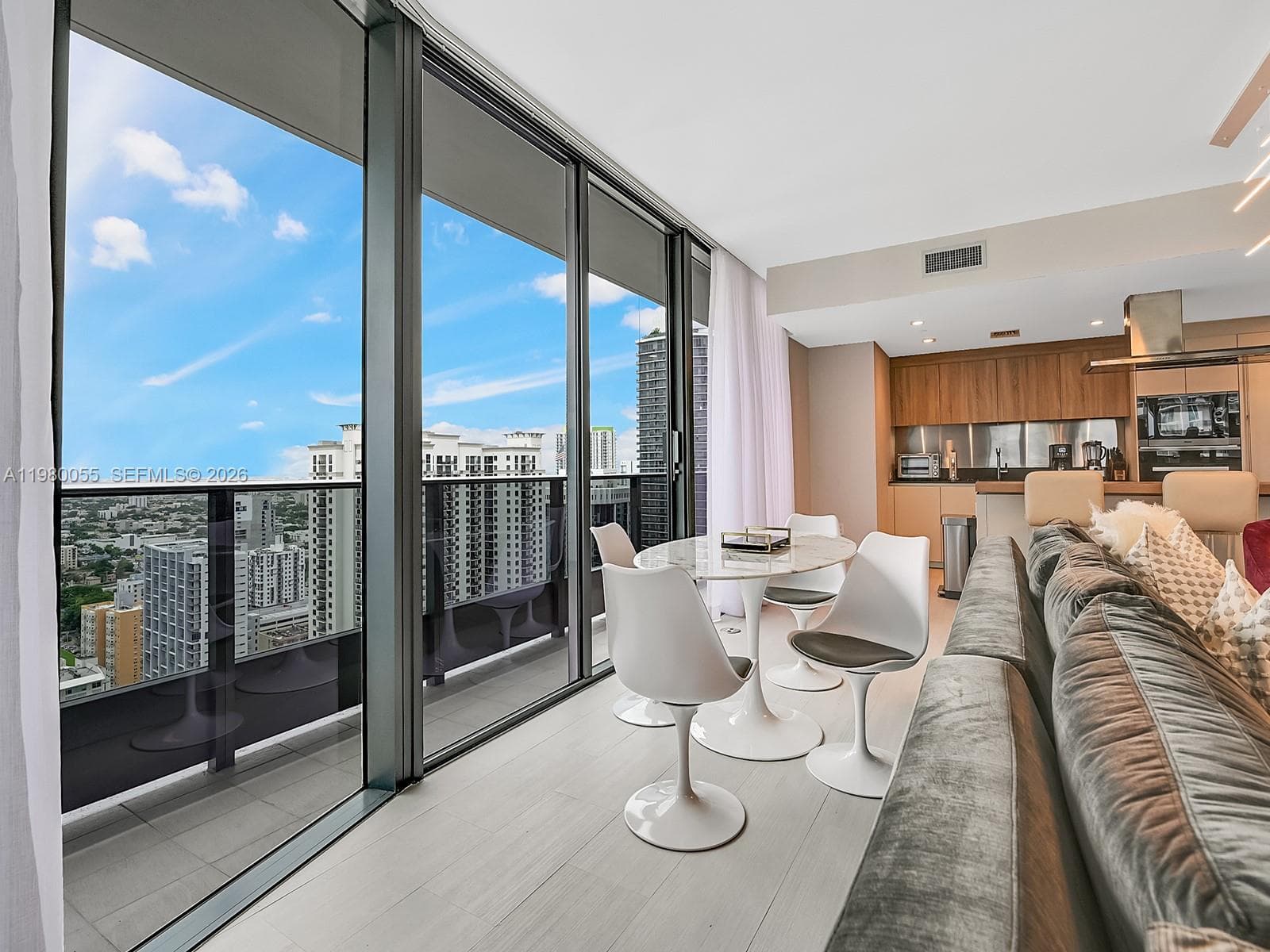 1000 Brickell Plz # 3402, Miami FL 33131 — 9