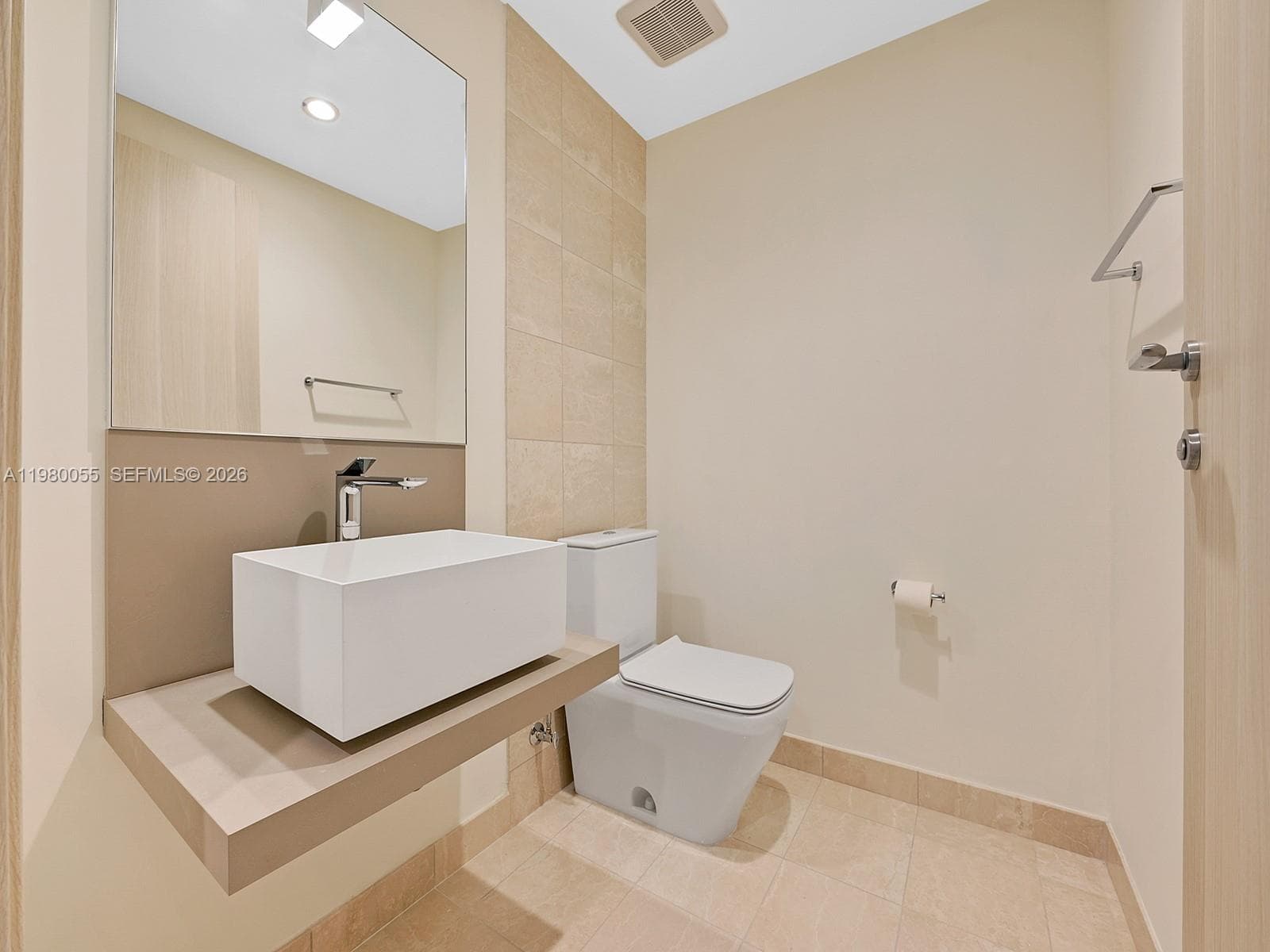 1000 Brickell Plz # 3402, Miami FL 33131 — 18