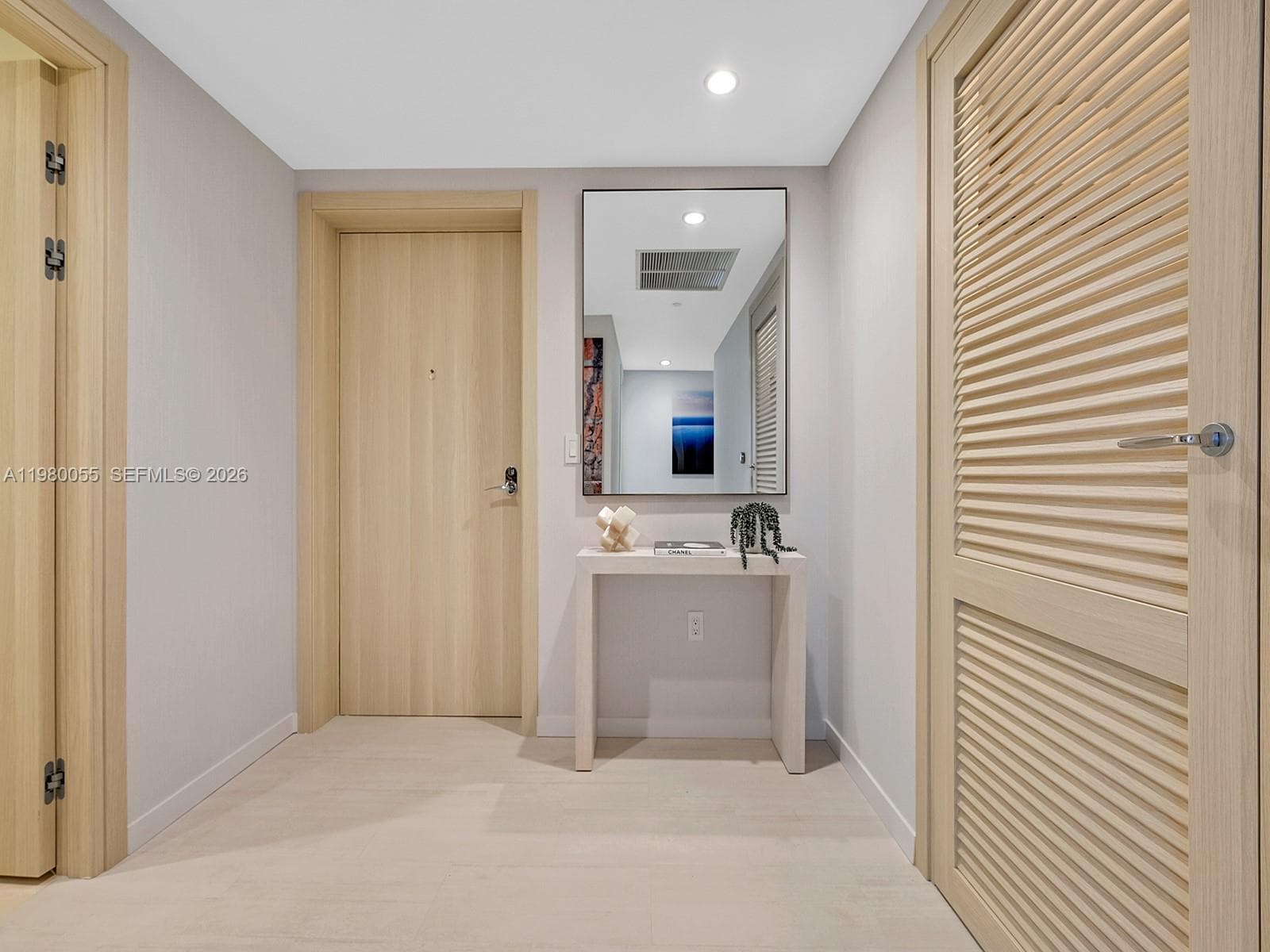 1000 Brickell Plz # 3402, Miami FL 33131 — 21