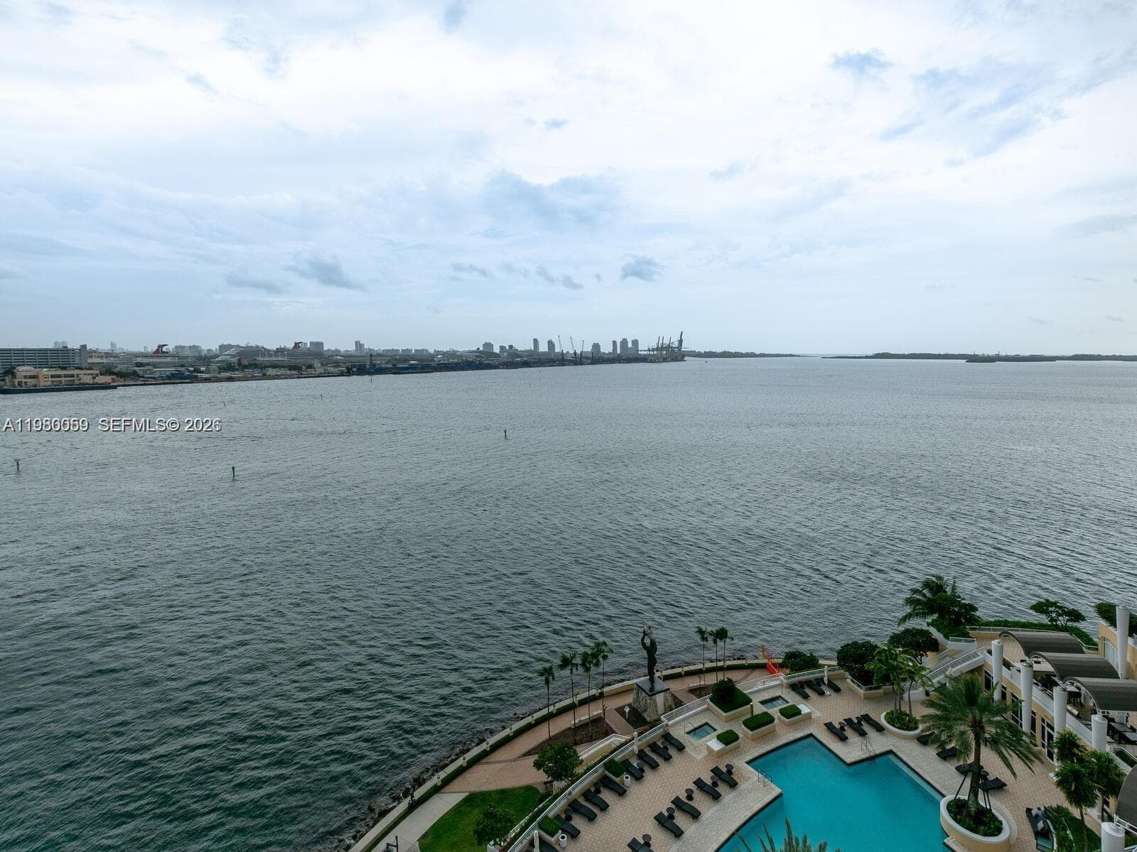 848 Brickell Key Dr # 1201, Miami FL 33131 — 32
