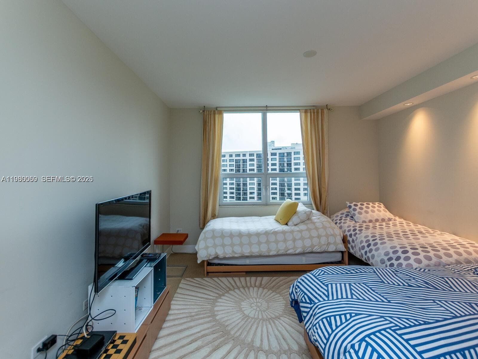 848 Brickell Key Dr # 1201, Miami FL 33131 — 18