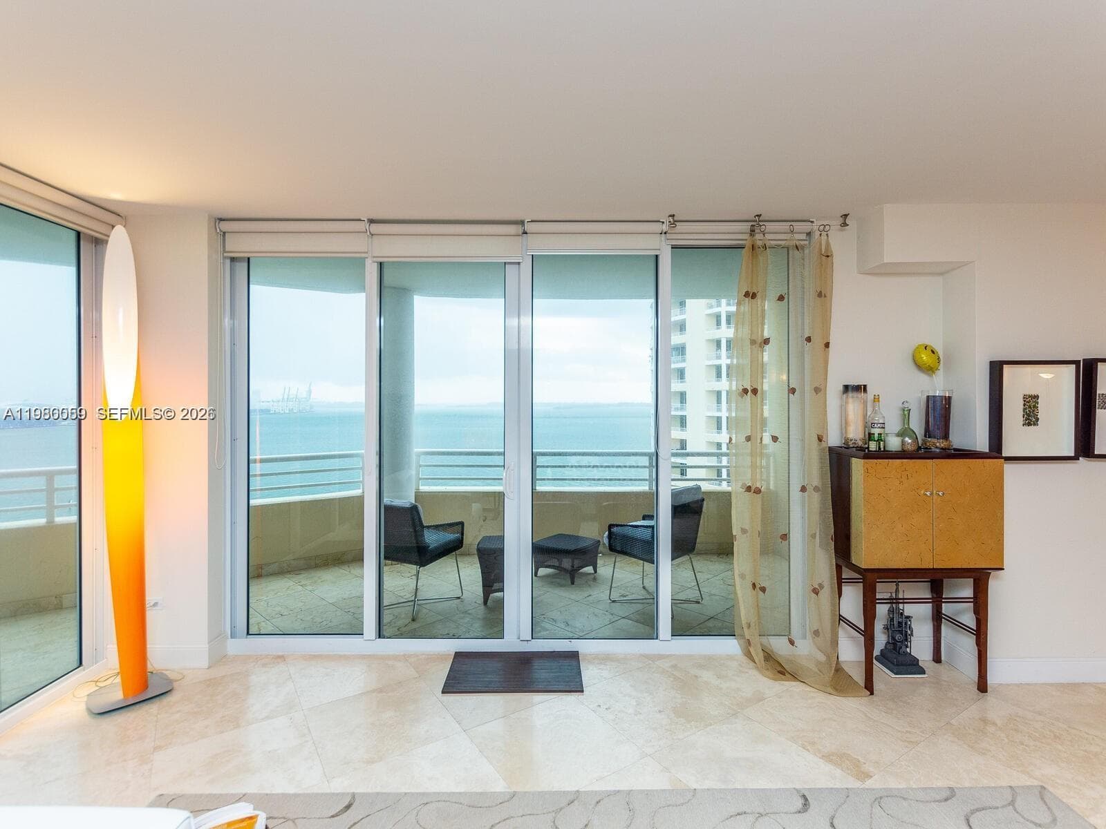 848 Brickell Key Dr # 1201, Miami FL 33131 — 48