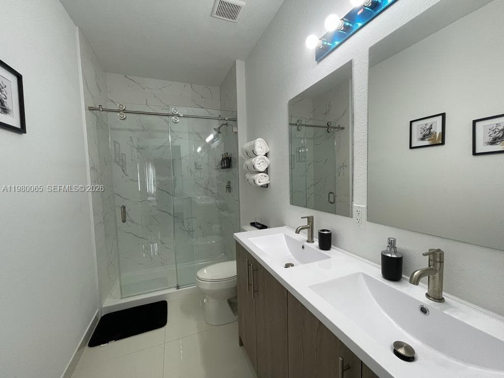 302 NW 11th Ct # 302, Florida City FL 33034 — 6