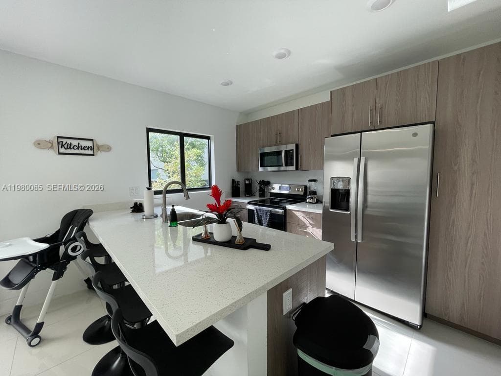 302 NW 11th Ct # 302, Florida City FL 33034 — 20