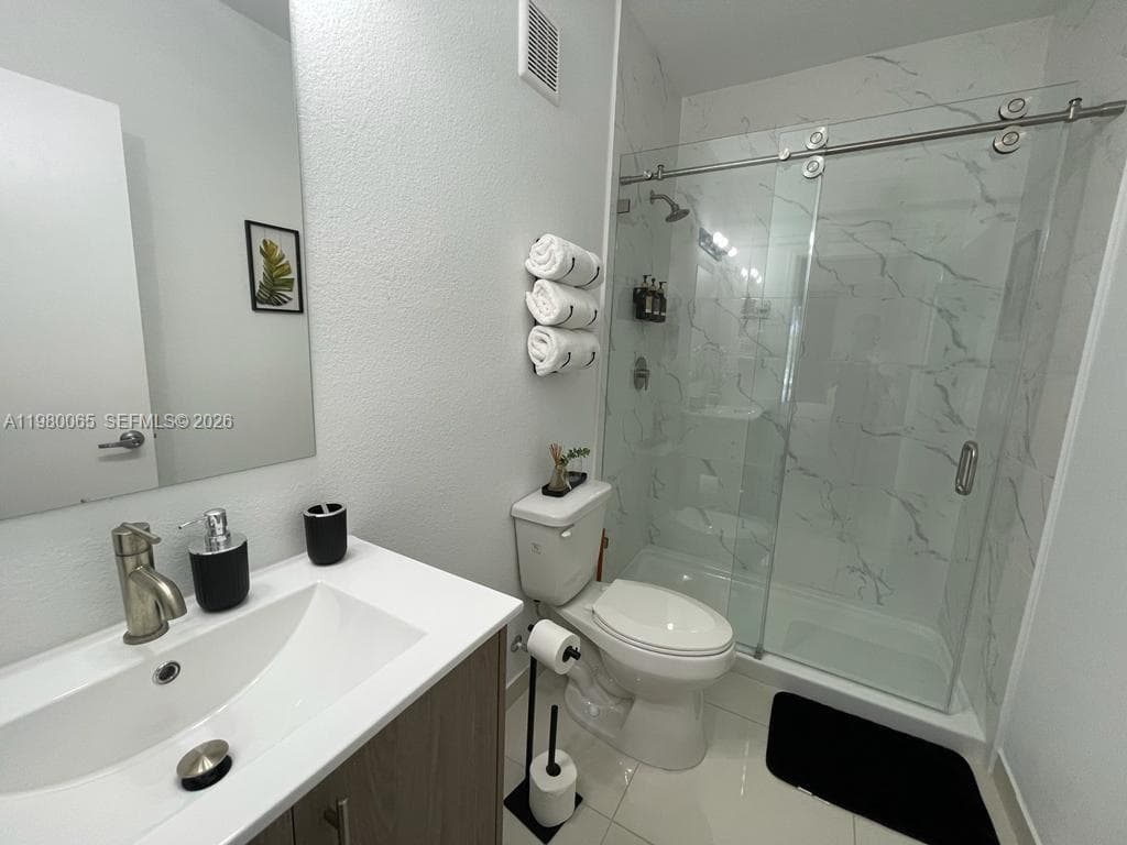 302 NW 11th Ct # 302, Florida City FL 33034 — 11