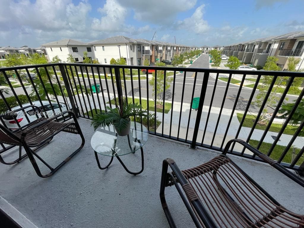 302 NW 11th Ct # 302, Florida City FL 33034 — 4