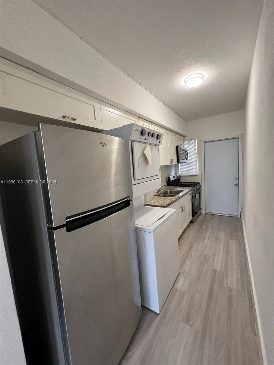 1900 Calais Dr # 1904, Miami Beach FL 33141 — 6