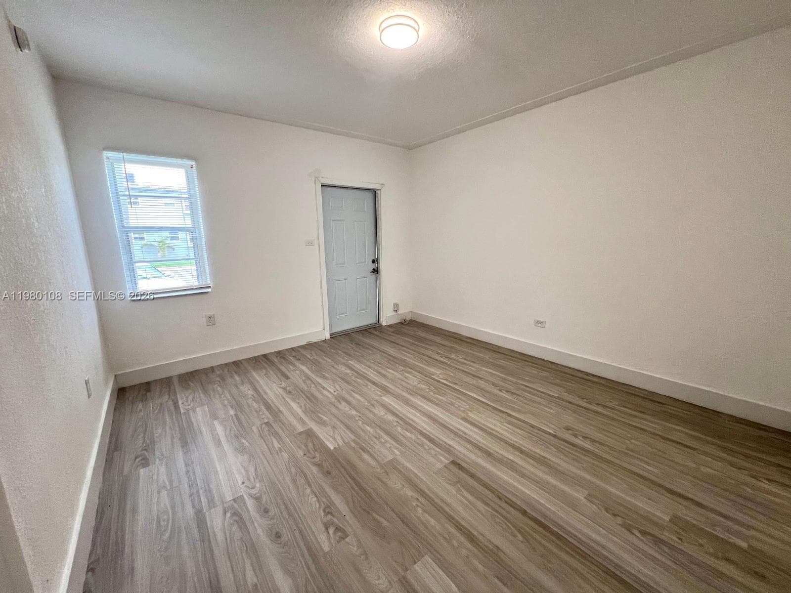 1900 Calais Dr # 1904, Miami Beach FL 33141 — 9