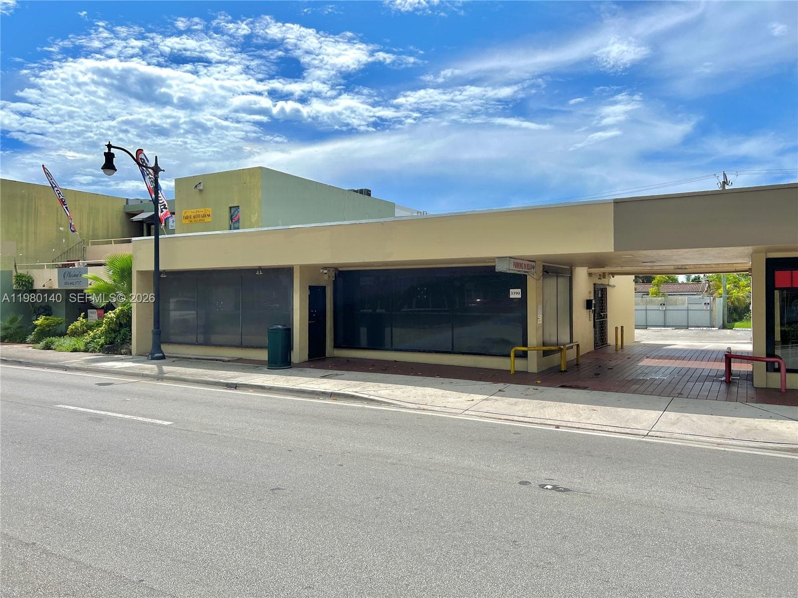 3390 SW Coral Way, Miami FL 33142 — 1