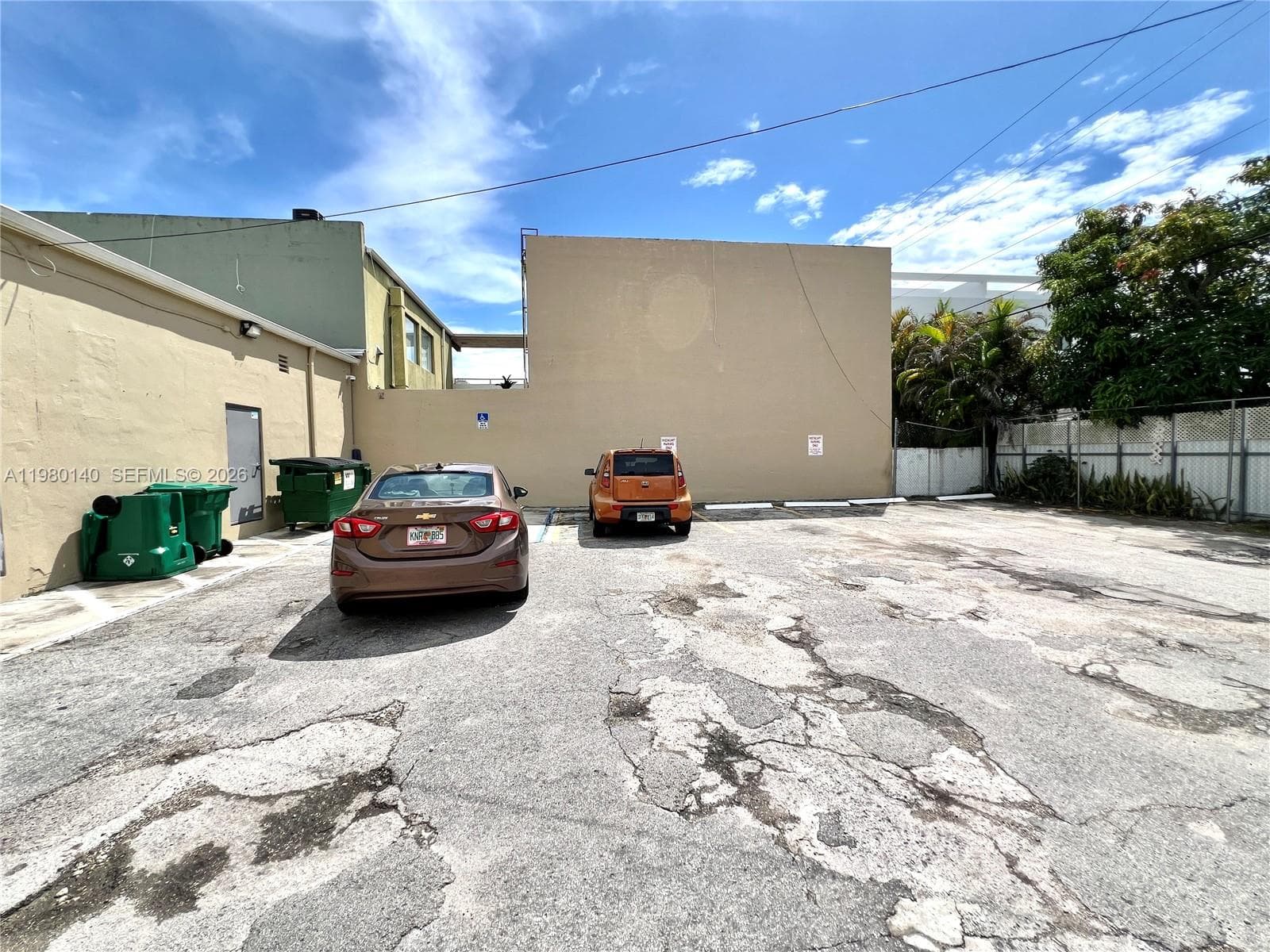 3390 SW Coral Way, Miami FL 33142 — 14