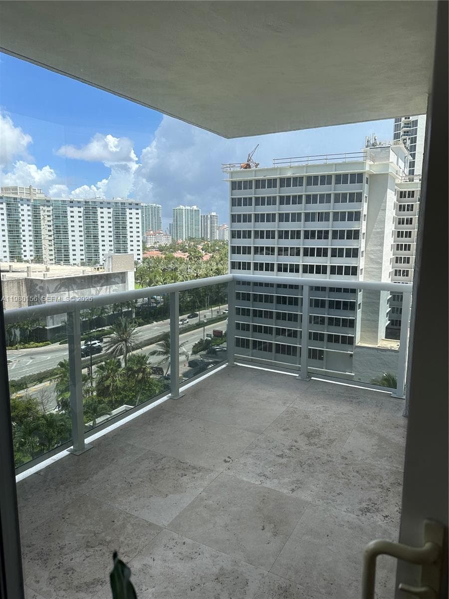 19111 Collins Ave # 803, Sunny Isles Beach FL 33160 — 17