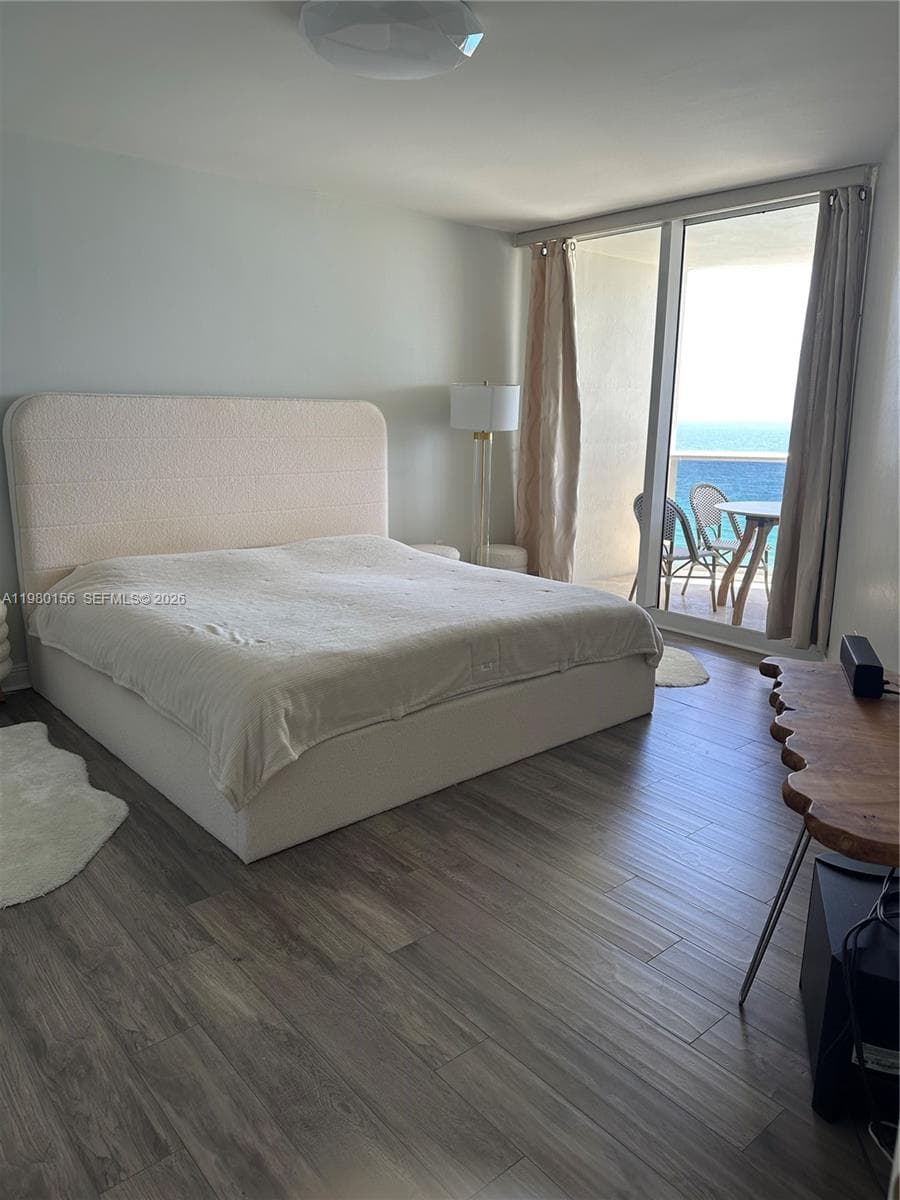 19111 Collins Ave # 803, Sunny Isles Beach FL 33160 — 20