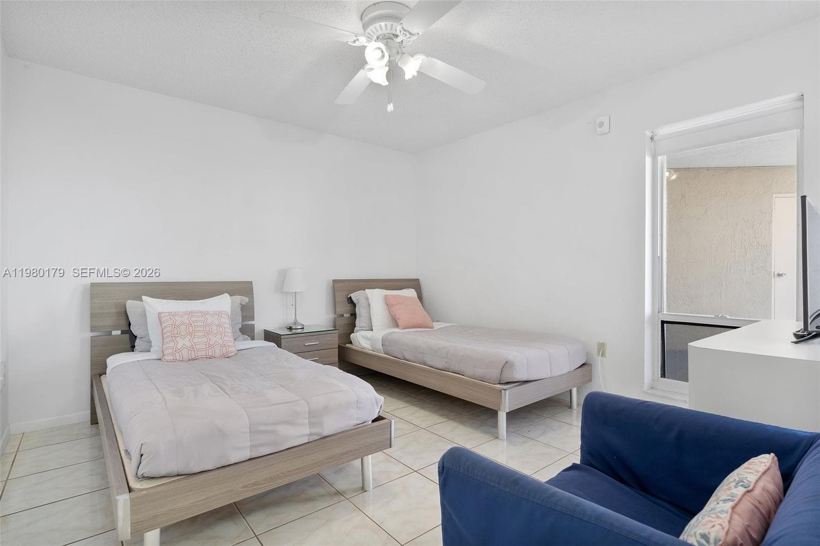 17801 N Bay Rd # 607, Sunny Isles Beach FL 33160 — 23