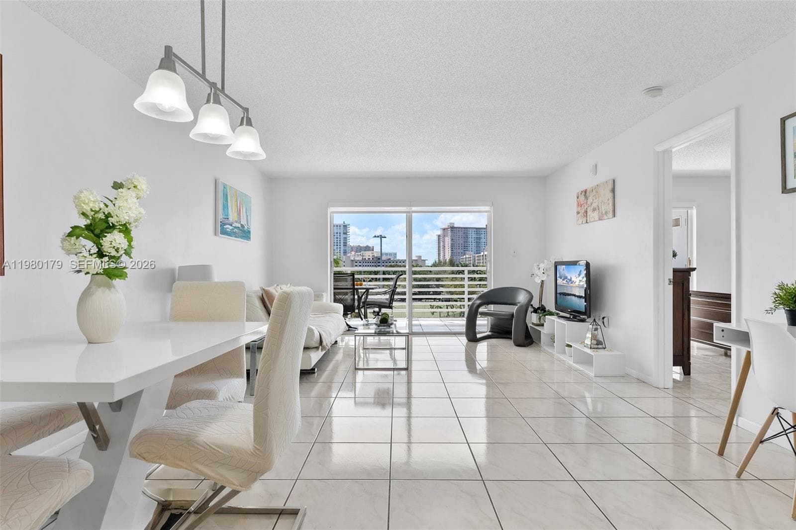 17801 N Bay Rd # 607, Sunny Isles Beach FL 33160 — 2