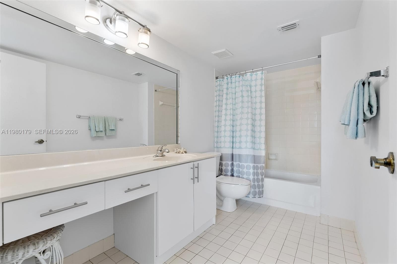 17801 N Bay Rd # 607, Sunny Isles Beach FL 33160 — 20