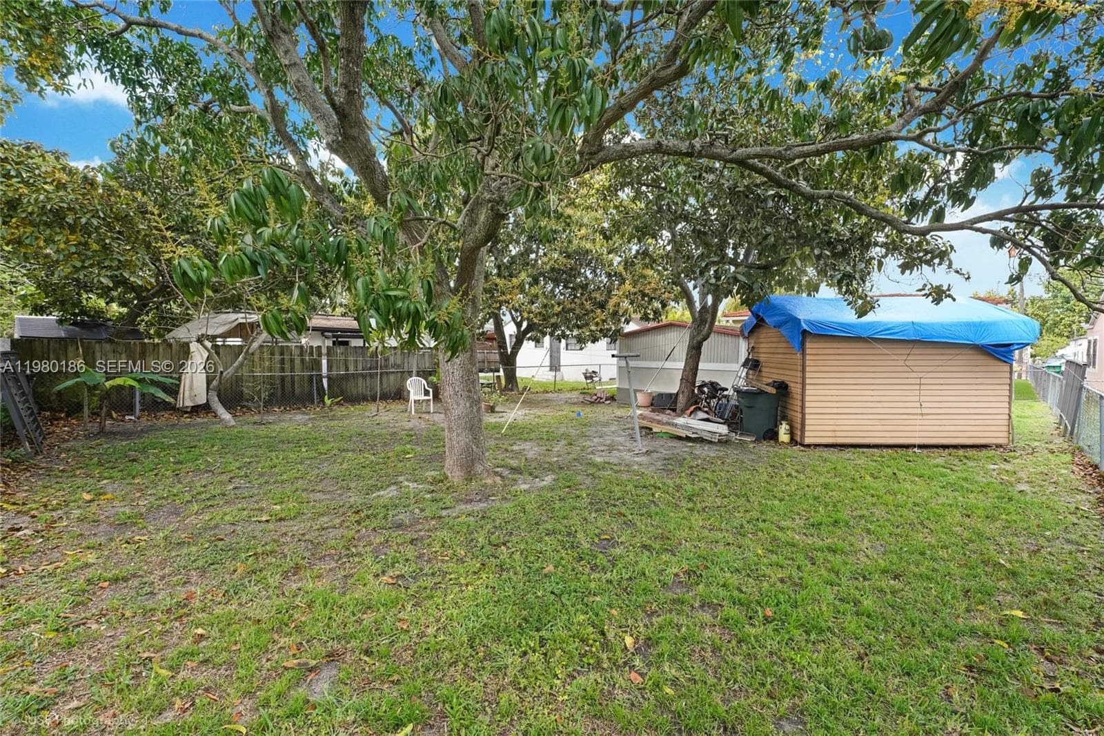 560 NW 97th St, Miami FL 33150 — 15