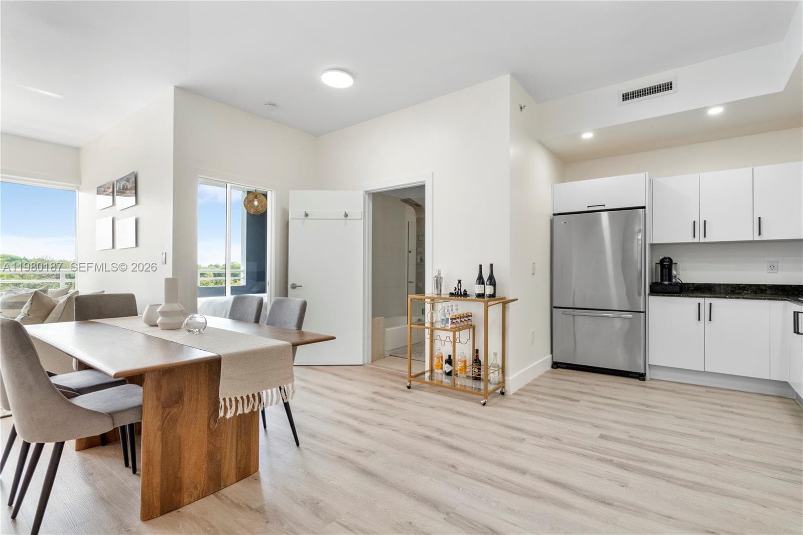 3250 Grand Ave # 507, Miami FL 33133 — 12