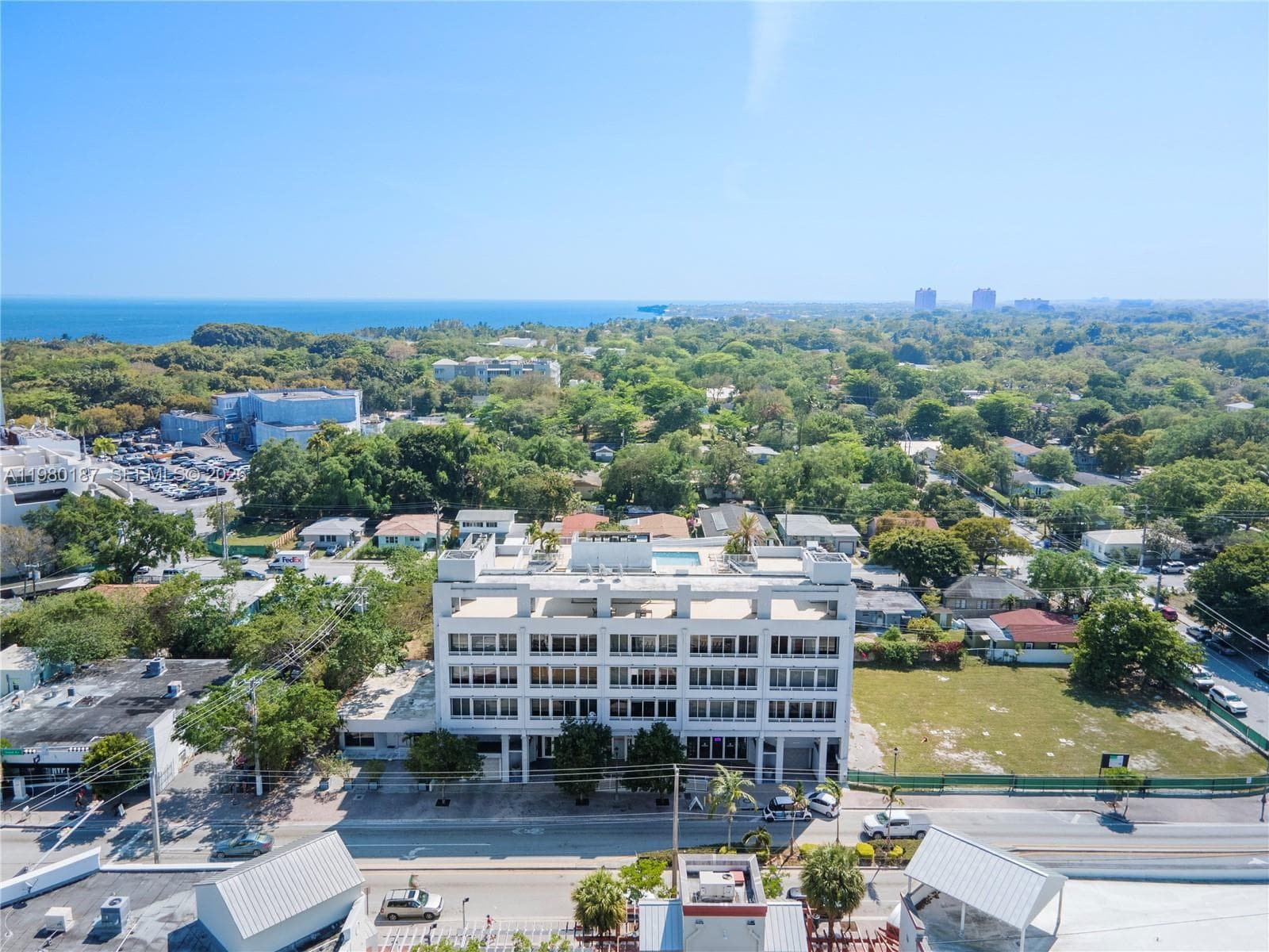 3250 Grand Ave # 507, Miami FL 33133 — 22
