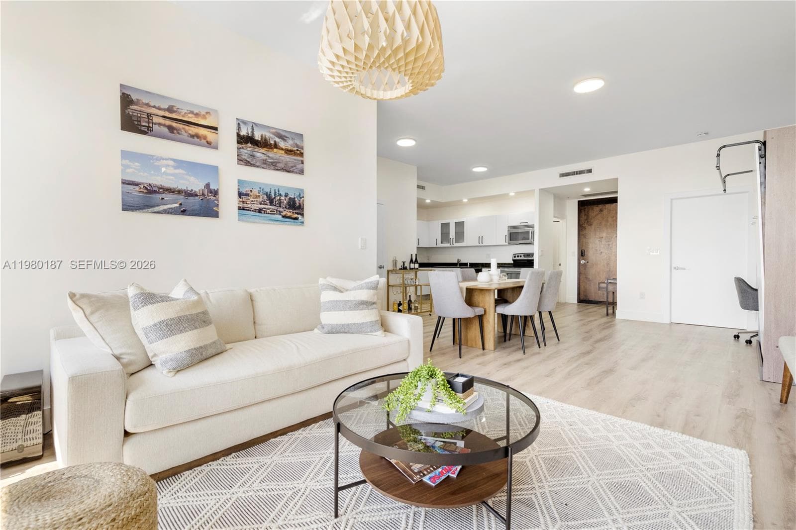 3250 Grand Ave # 507, Miami FL 33133 — 1