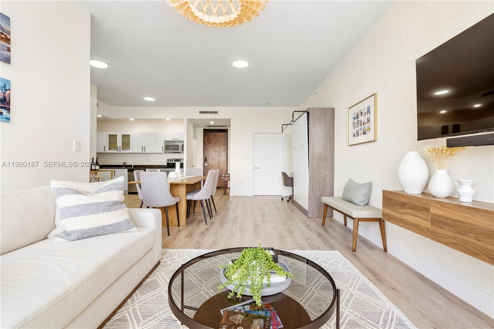 3250 Grand Ave # 507, Miami FL 33133 — 11