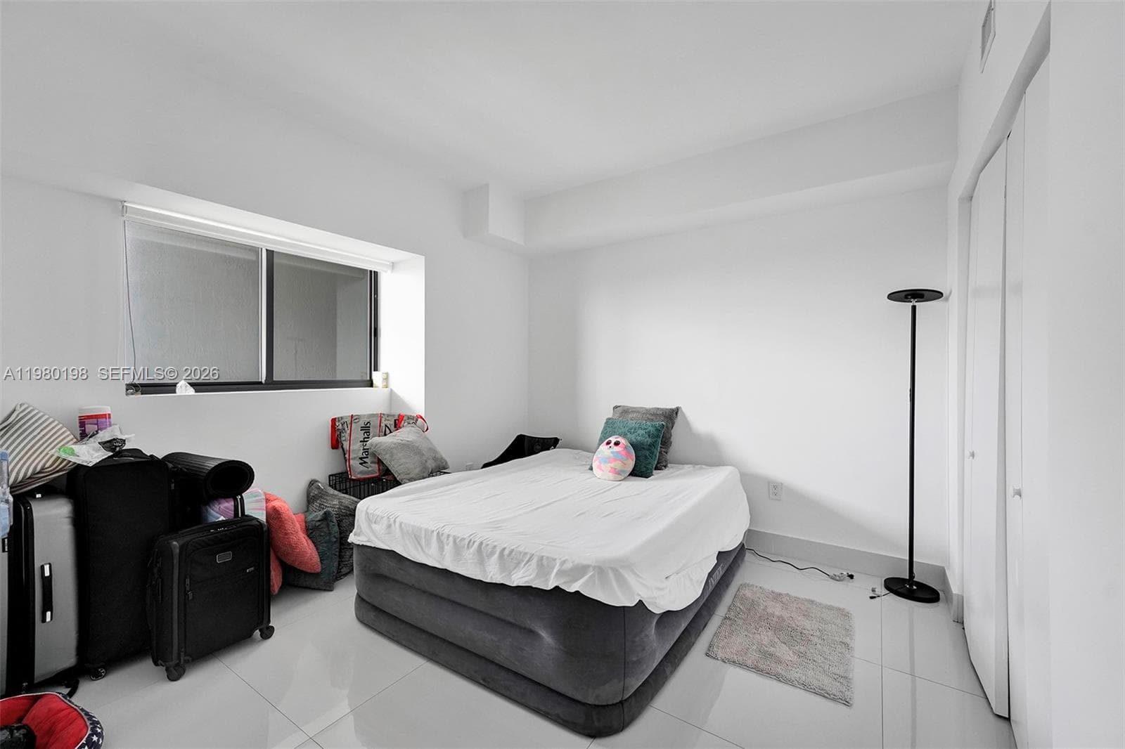460 NE 28th St # 3403, Miami FL 33137 — 23