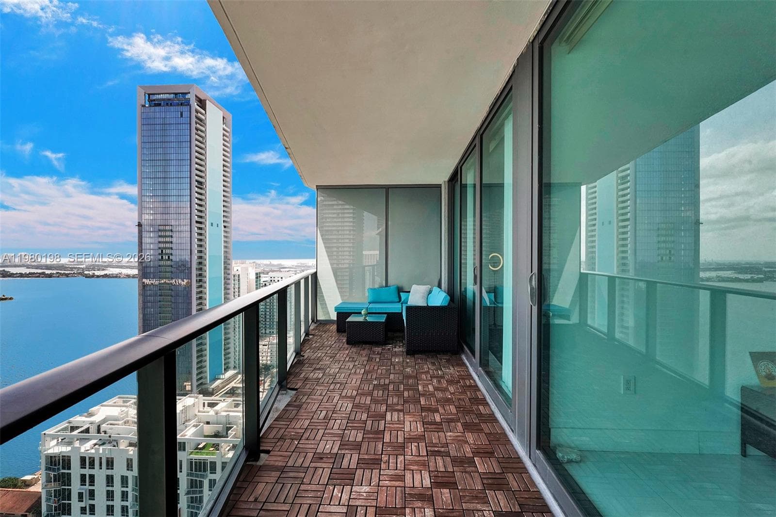 460 NE 28th St # 3403, Miami FL 33137 — 5