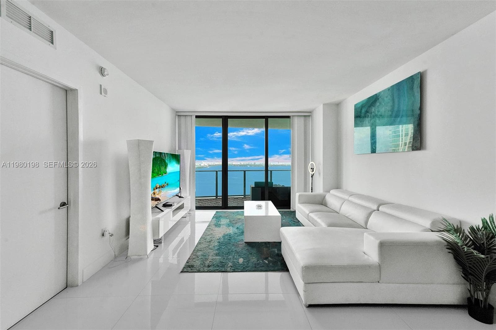 460 NE 28th St # 3403, Miami FL 33137 — 20