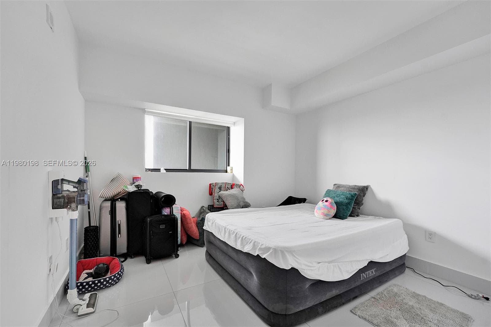 460 NE 28th St # 3403, Miami FL 33137 — 24