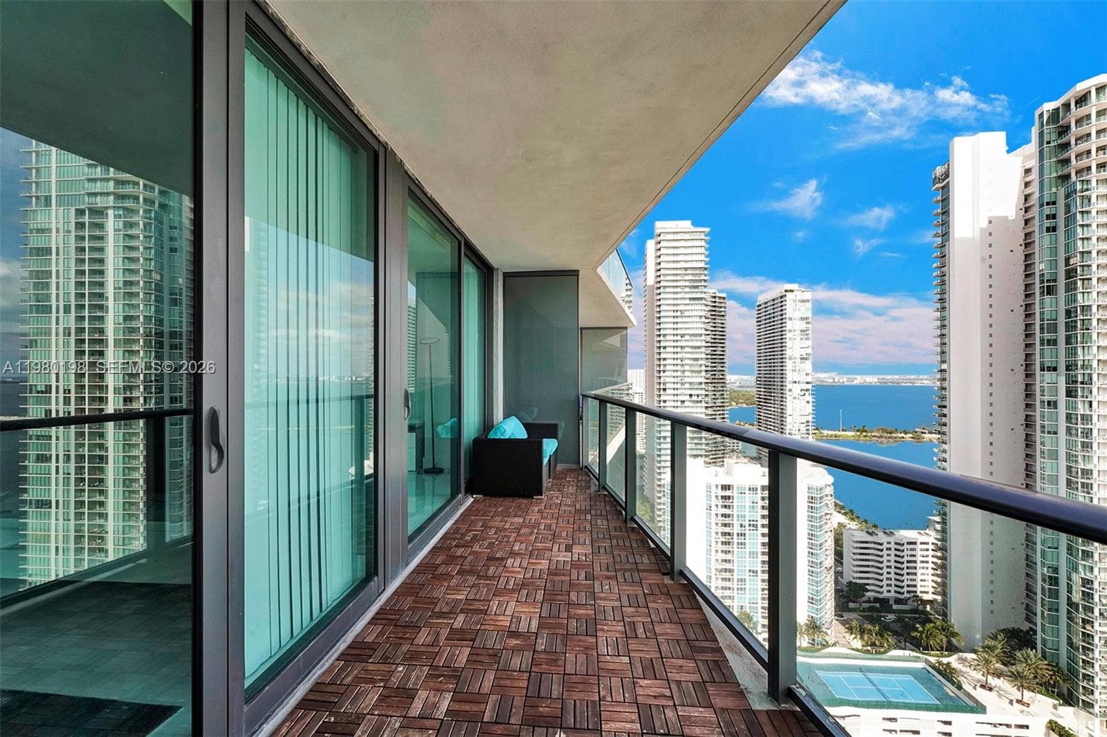 460 NE 28th St # 3403, Miami FL 33137 — 19
