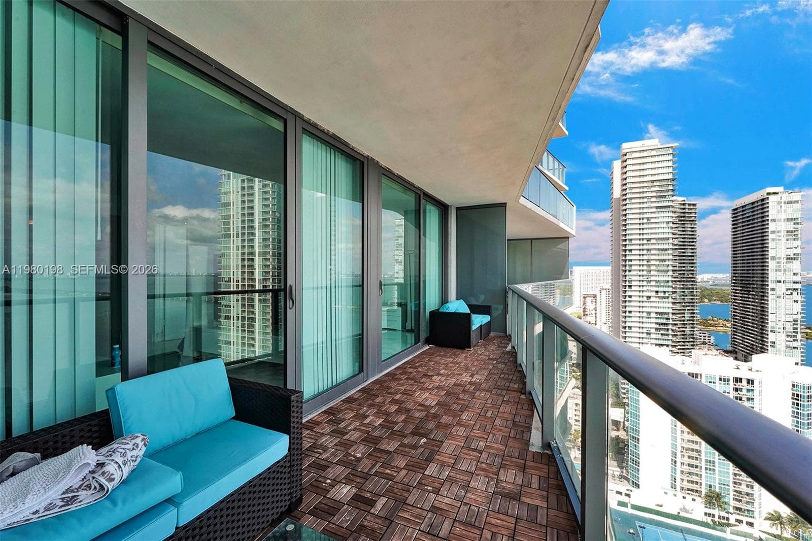 460 NE 28th St # 3403, Miami FL 33137 — 35