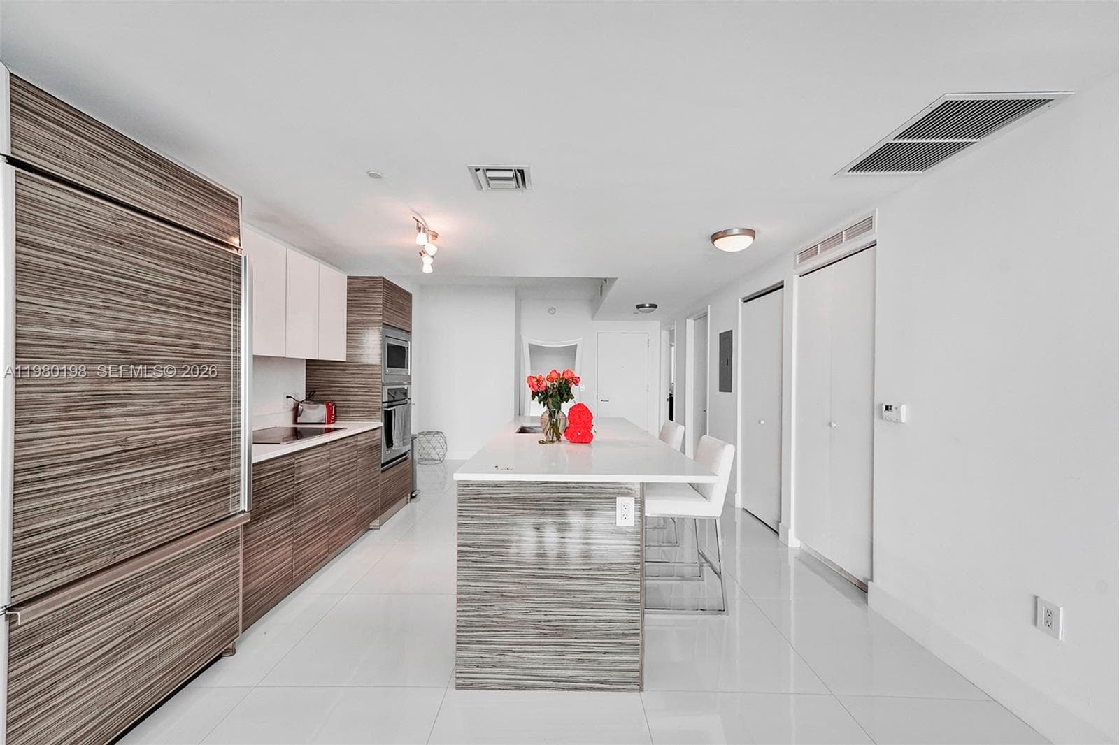 460 NE 28th St # 3403, Miami FL 33137 — 21