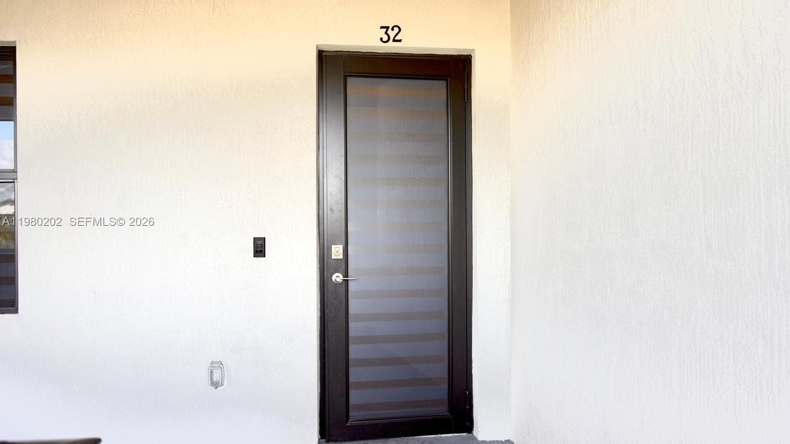 7925 NW 104th Ave # 32, Doral FL 33178 — 3