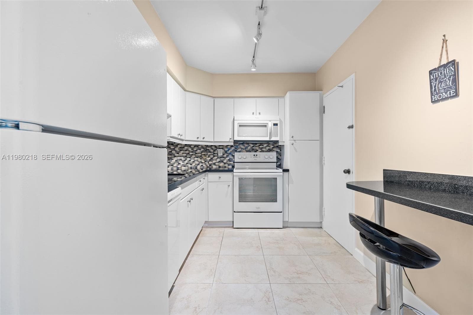500 Bayview Dr # 325, Sunny Isles Beach FL 33160 — 27