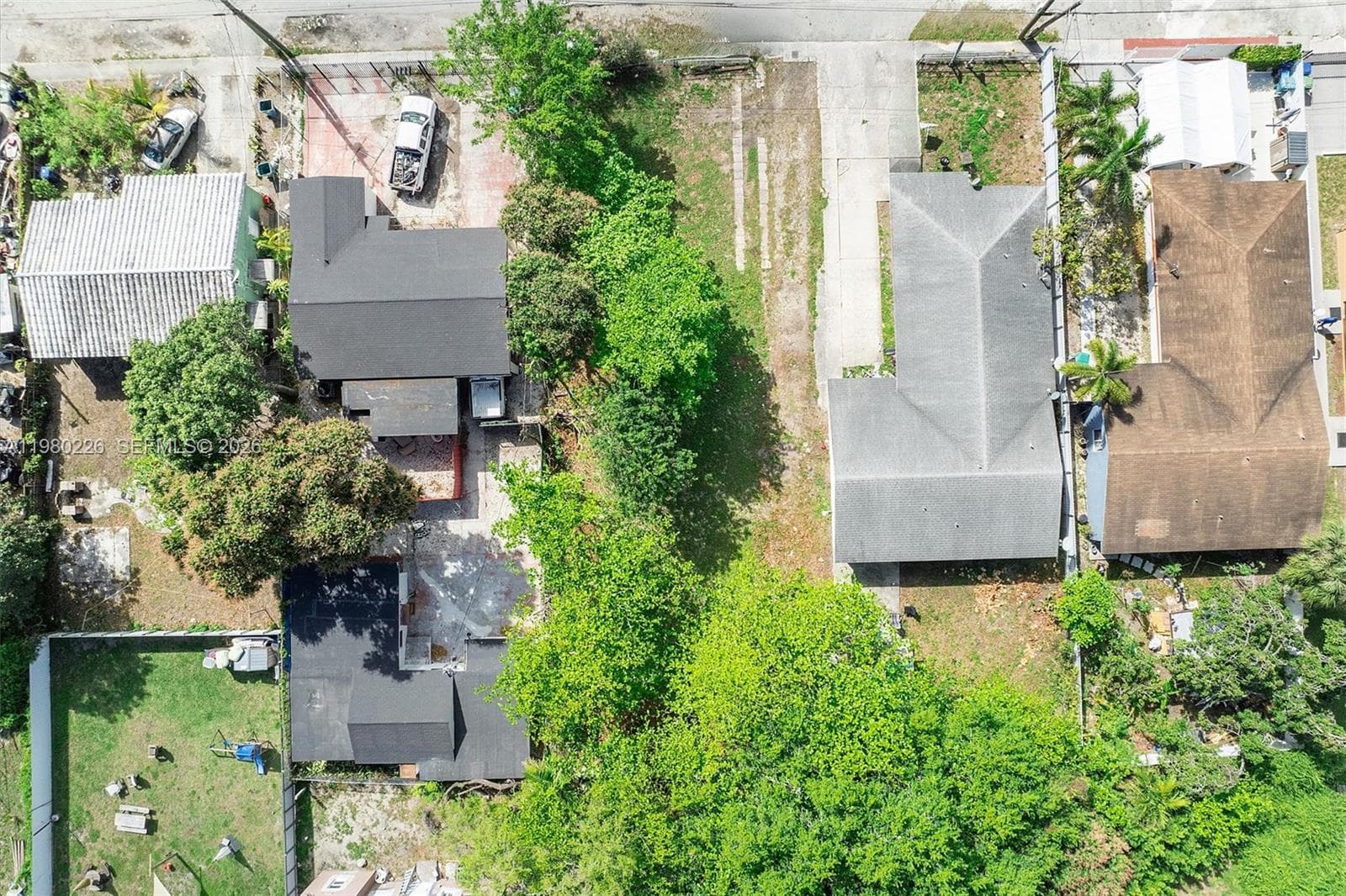 8137 NW 6th Ave, Miami FL 33150 — 12