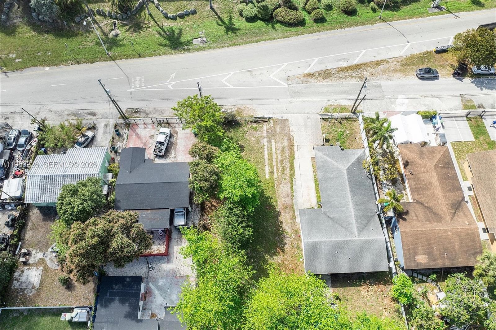 8137 NW 6th Ave, Miami FL 33150 — 11