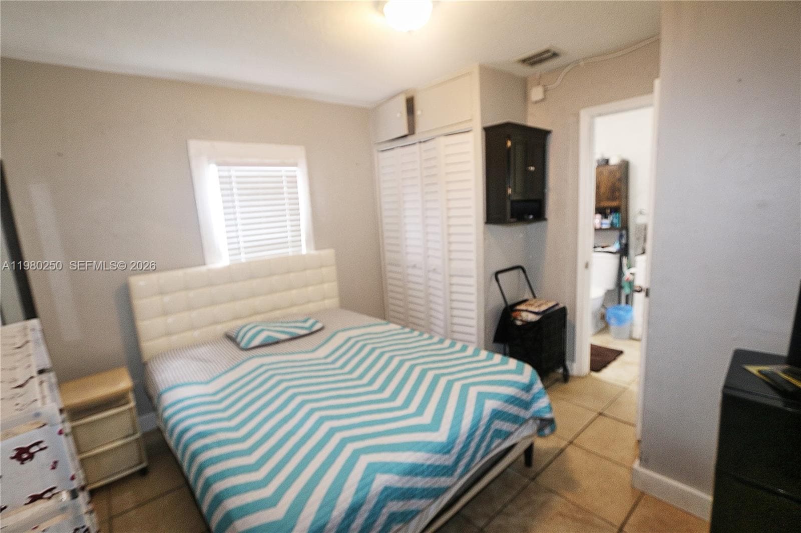 4419 NW 17th Ave, Miami FL 33142 — 5