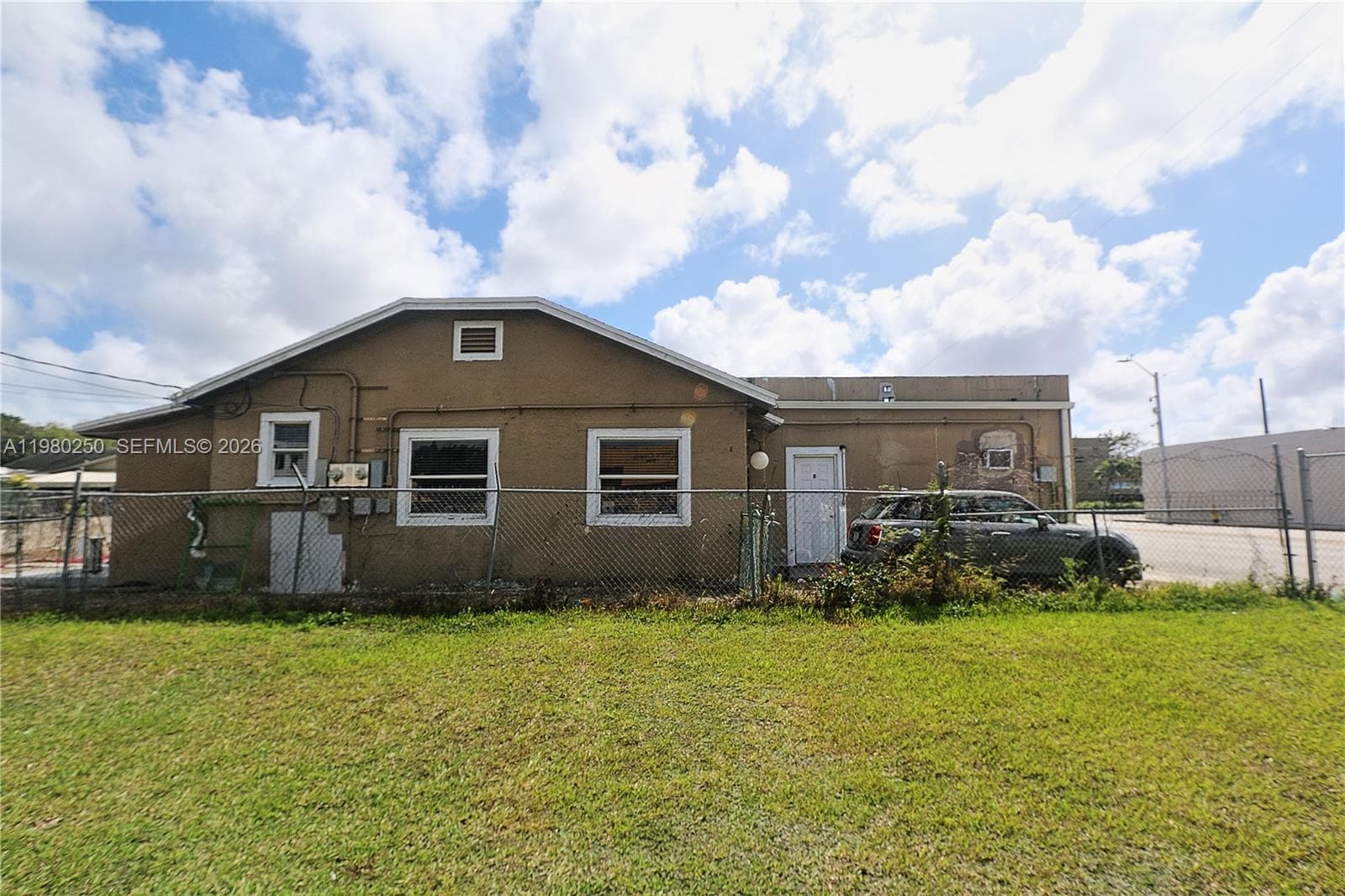 4419 NW 17th Ave, Miami FL 33142 — 15