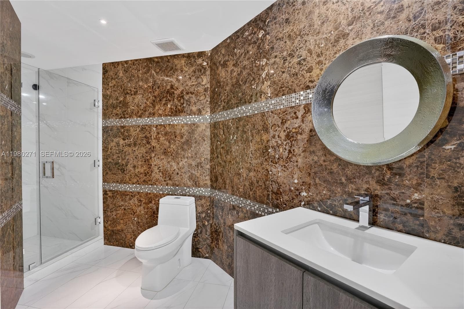 801 S Miami Ave # 2805, Miami FL 33130 — 15