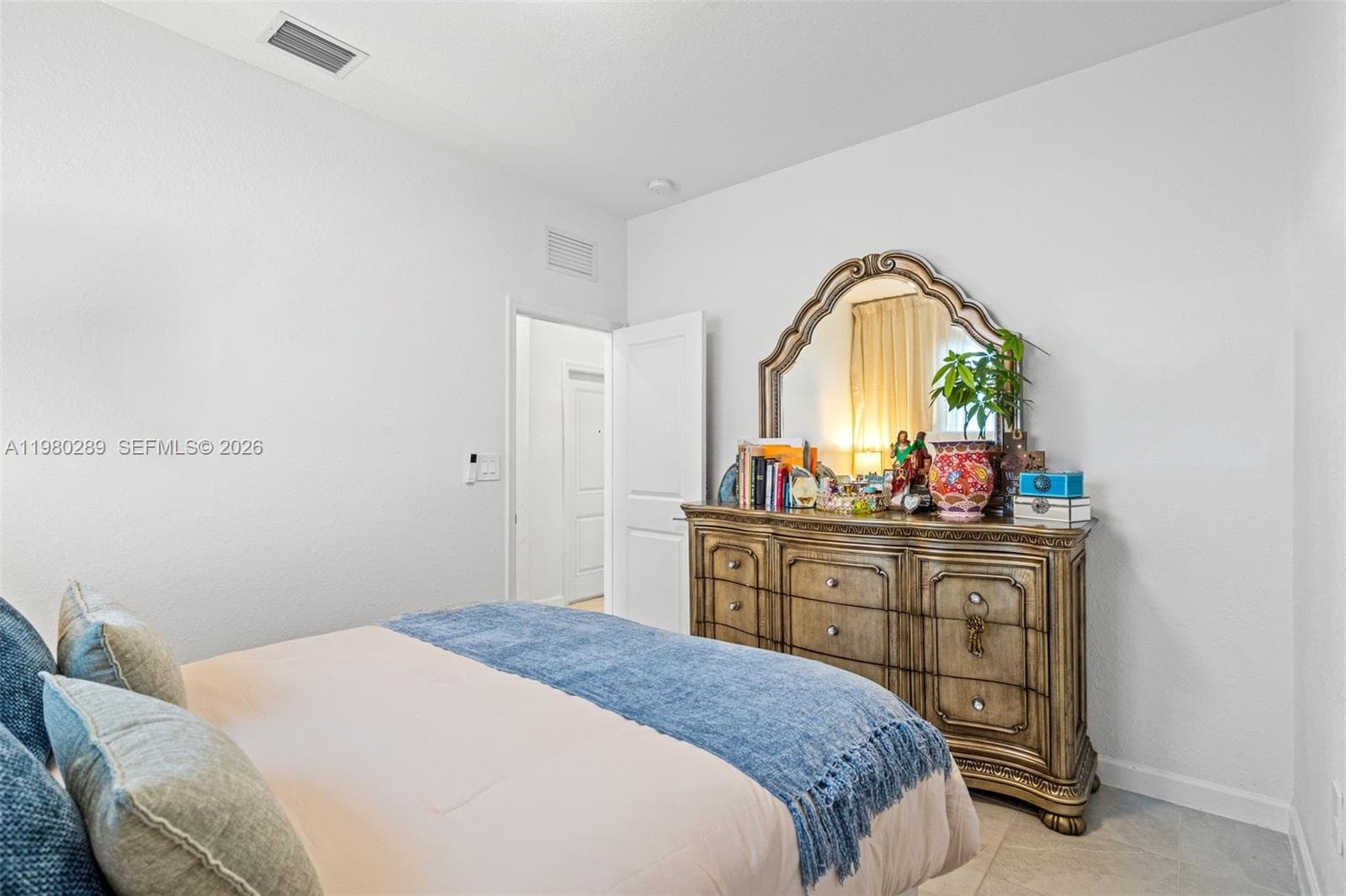 12731 SW 213th St, Miami FL 33177 — 25