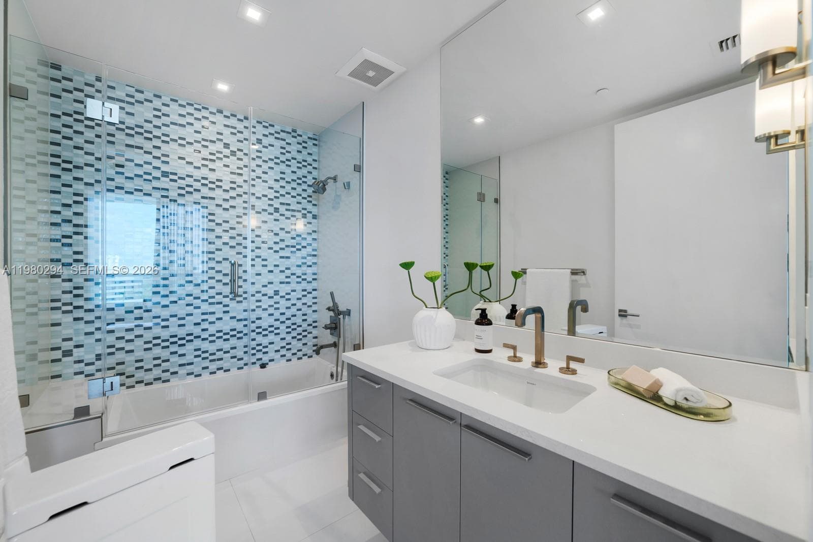 5959 Collins Ave # 1606, Miami Beach FL 33140 — 28