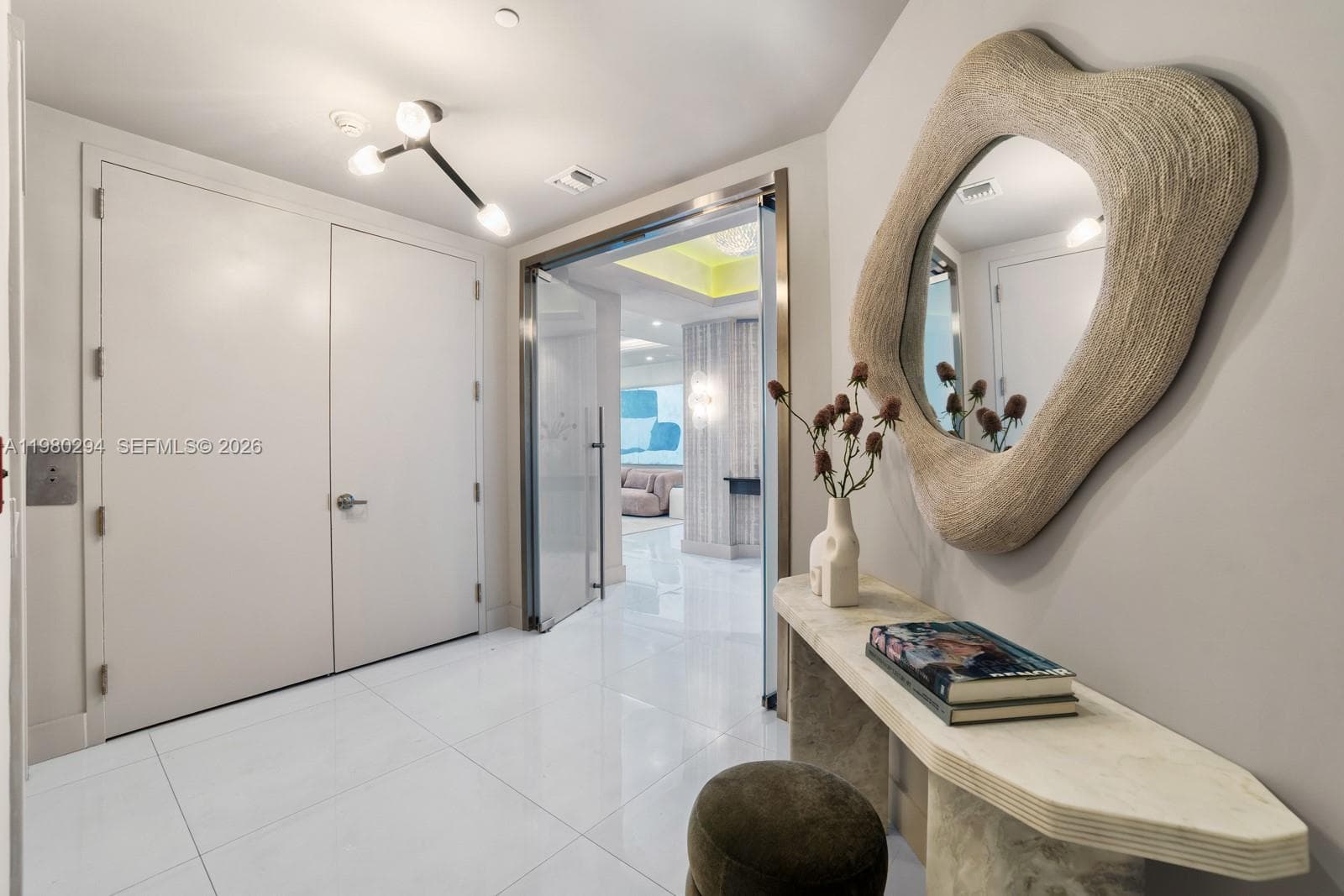 5959 Collins Ave # 1606, Miami Beach FL 33140 — 37