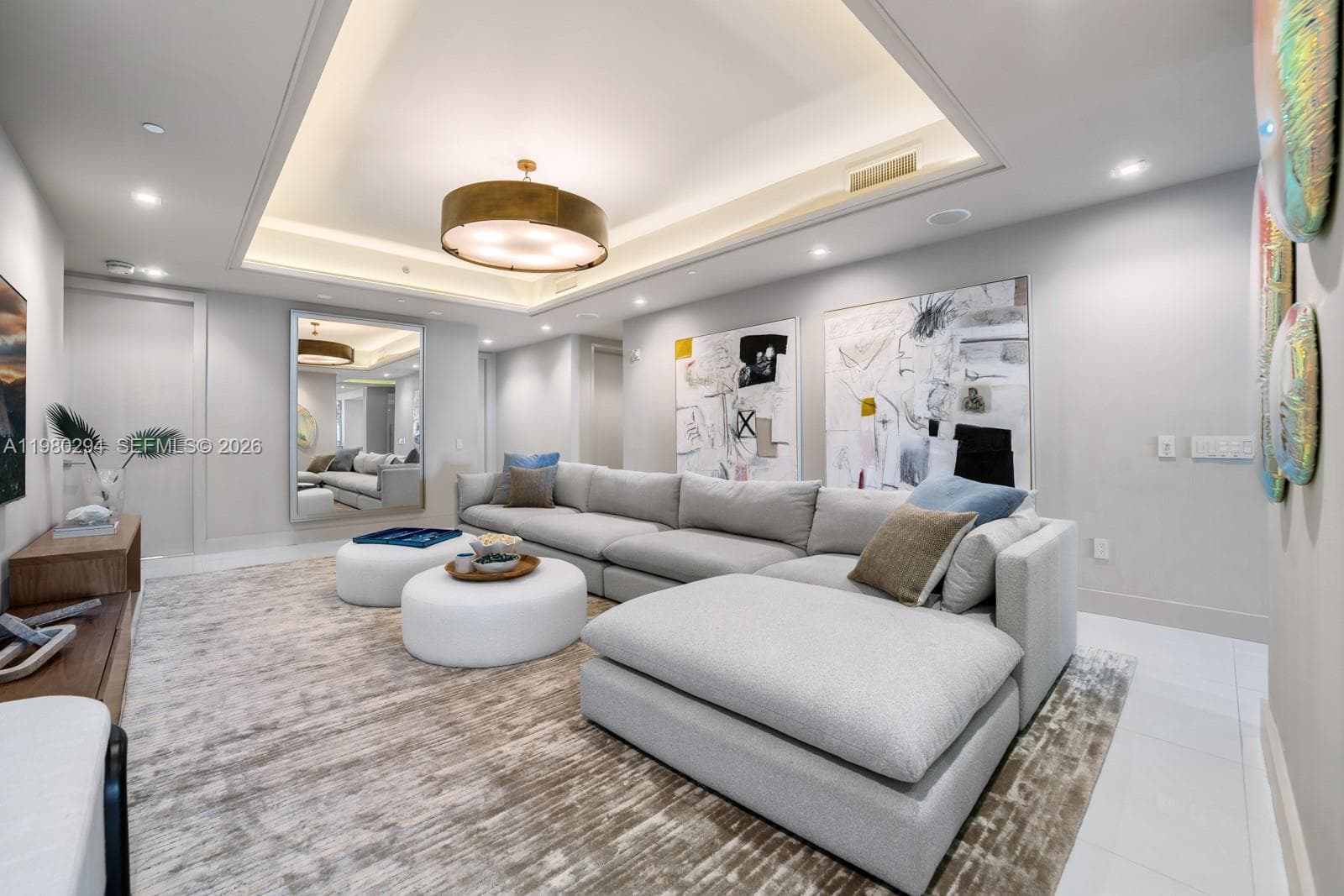 5959 Collins Ave # 1606, Miami Beach FL 33140 — 35