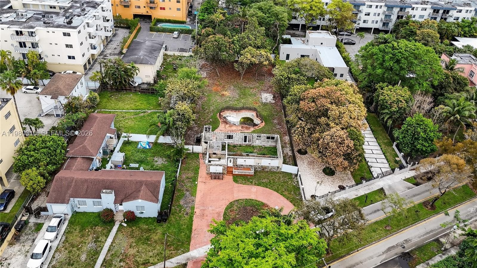 12395 Griffing Blvd, North Miami FL 33161 — 3
