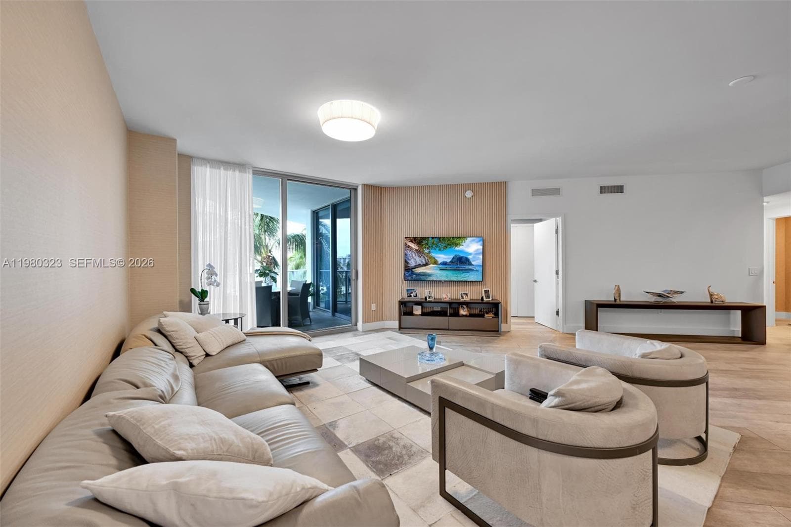 17111 Biscayne Blvd # 207, North Miami Beach FL 33160 — 2