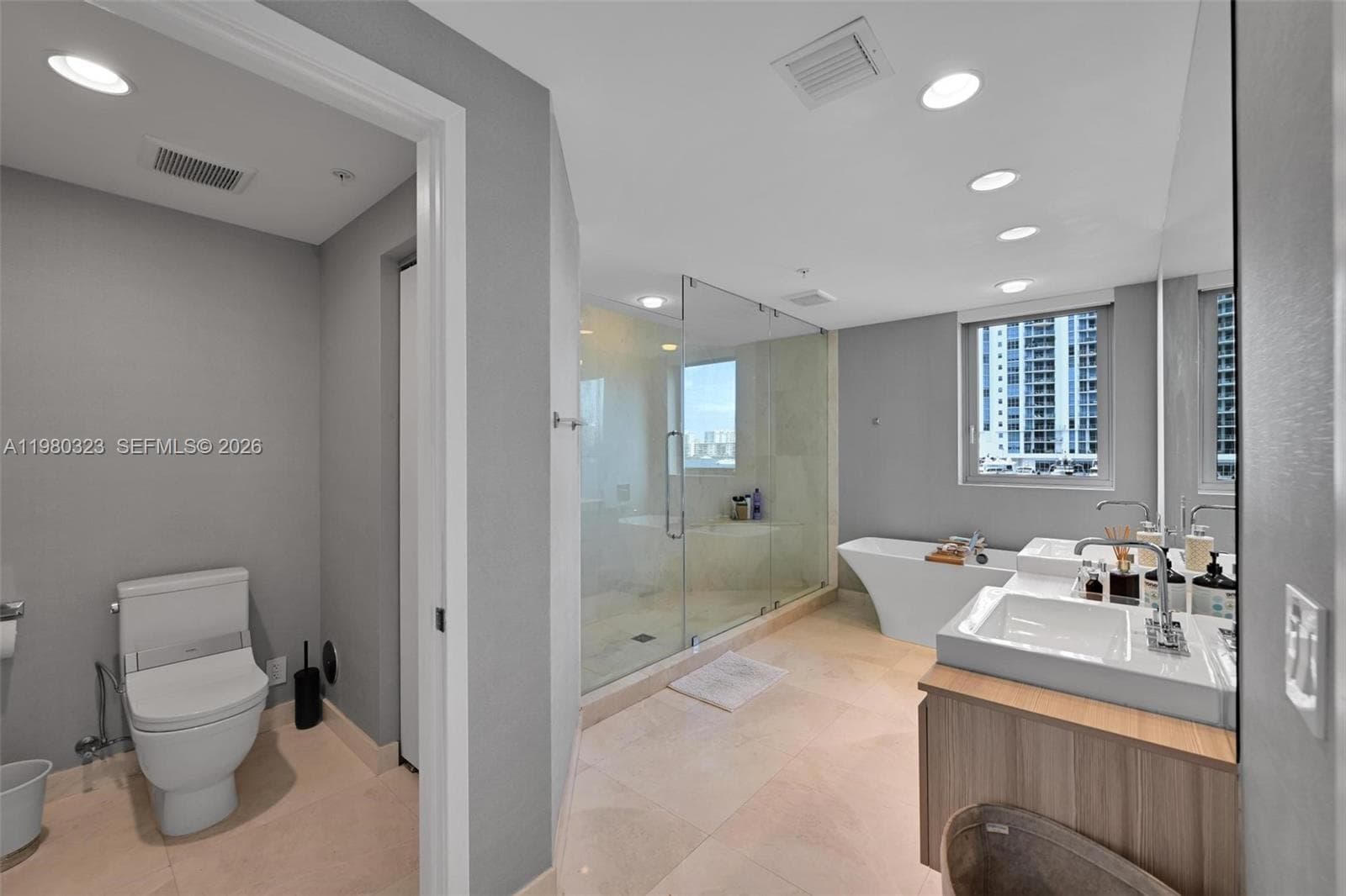 17111 Biscayne Blvd # 207, North Miami Beach FL 33160 — 16