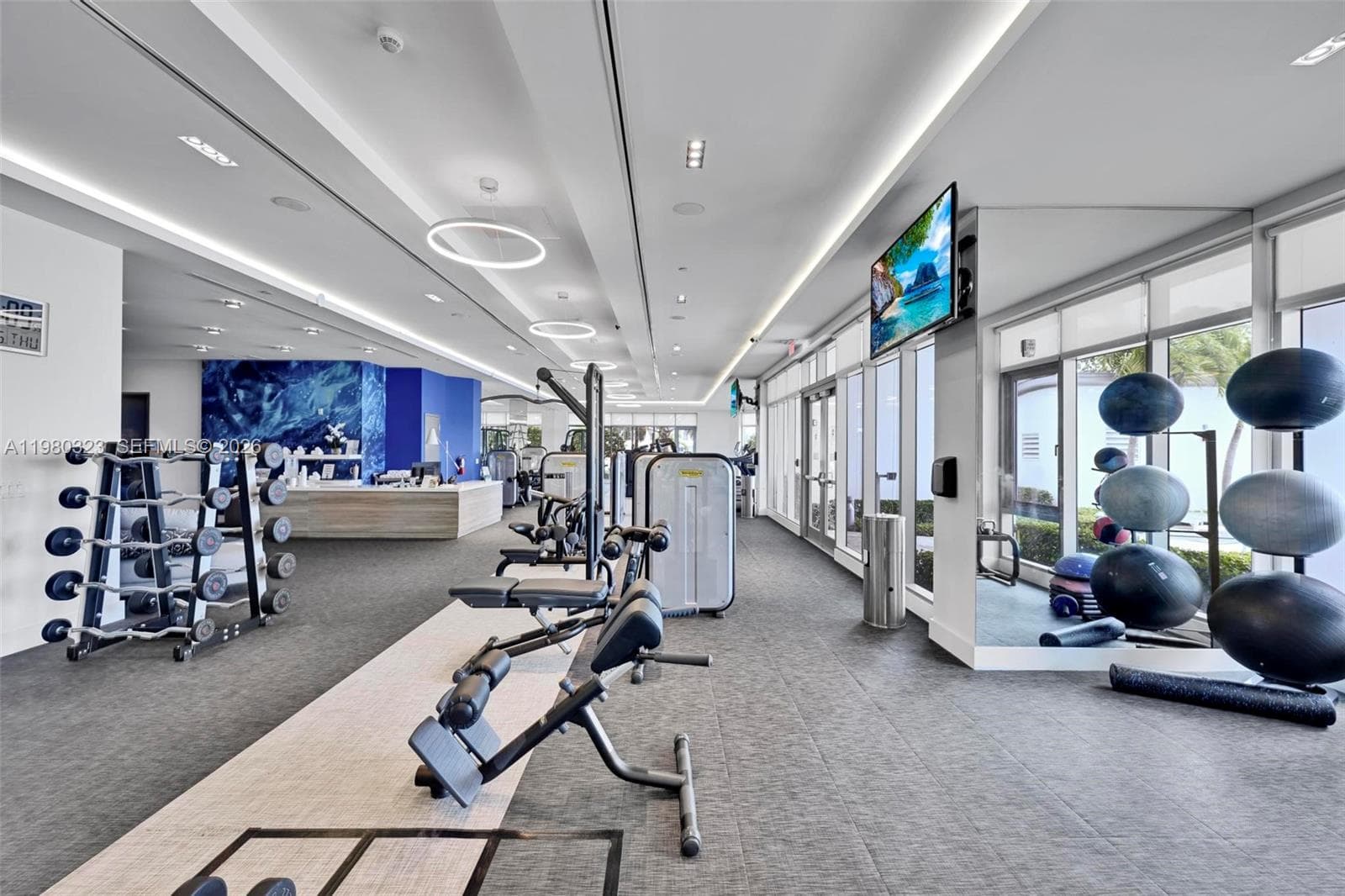 17111 Biscayne Blvd # 207, North Miami Beach FL 33160 — 32