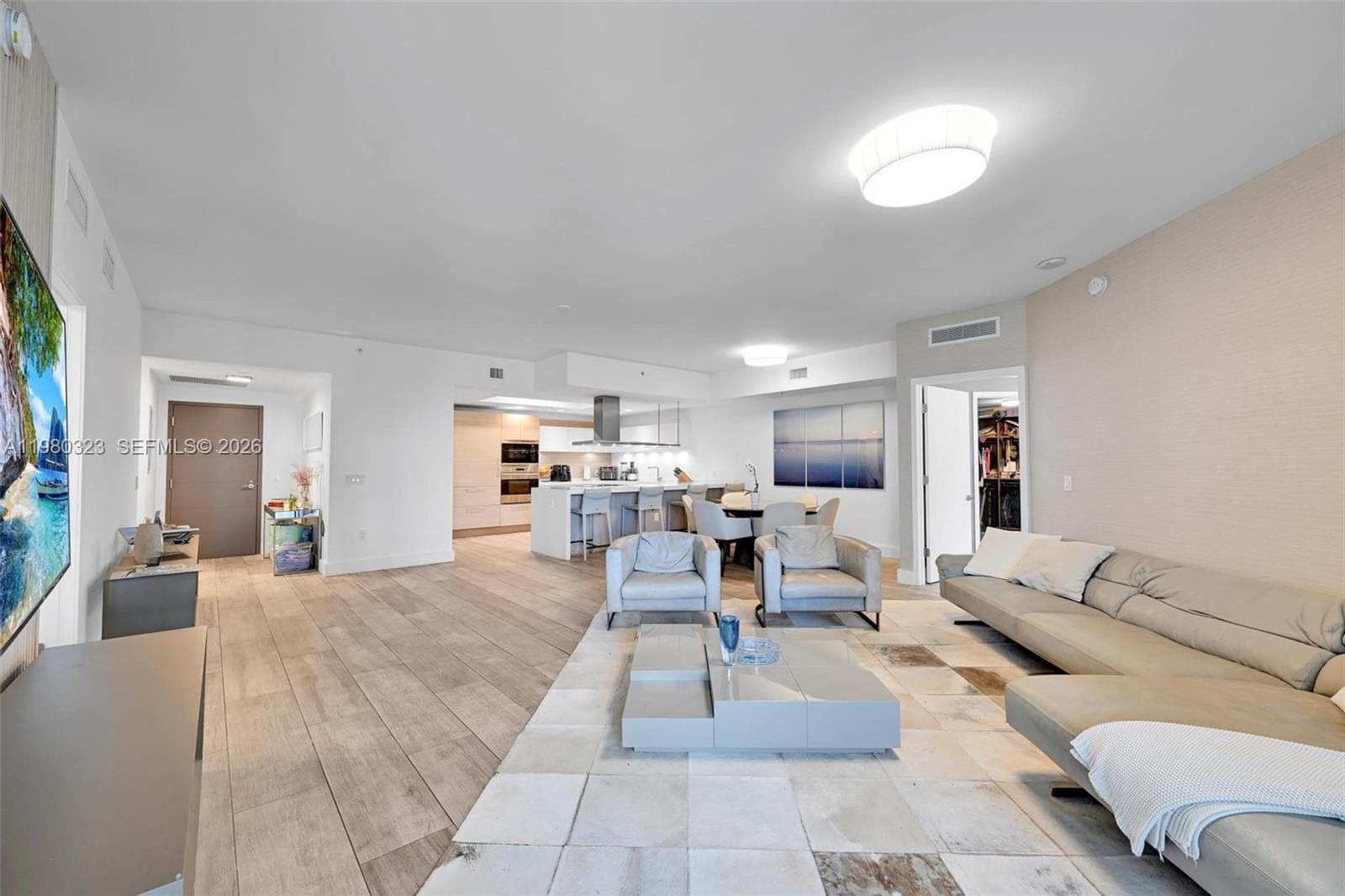 17111 Biscayne Blvd # 207, North Miami Beach FL 33160 — 5